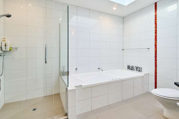 4a/22 Telford Terrace Oriental Bay_10