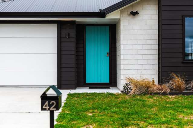 42 Maunganamu Drive Wharewaka_2