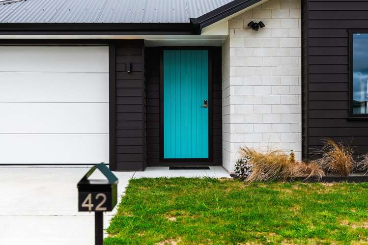 42 Maunganamu Drive Wharewaka_2