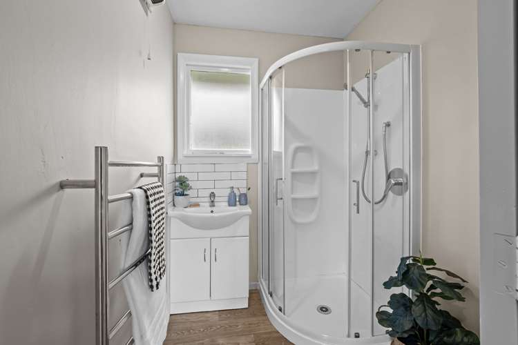 1 McNicol Crescent Allenton_14