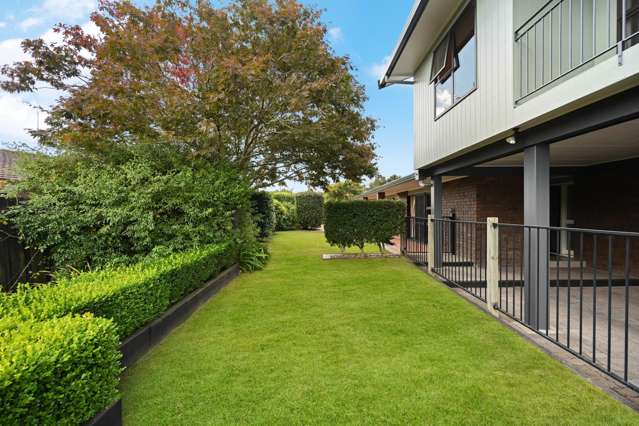 54 Ellerslie Avenue Chedworth_1