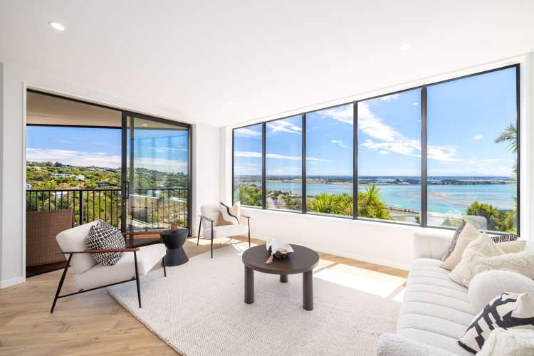 15 Inverness Lane Redcliffs_12