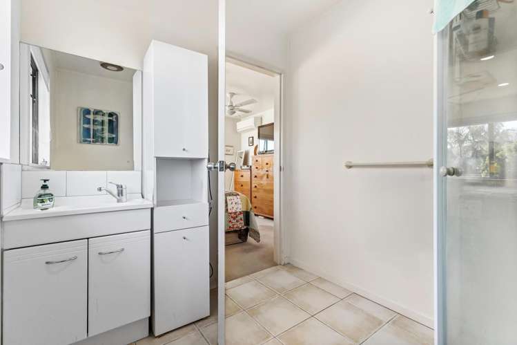 11 Killygordon Place Massey_15