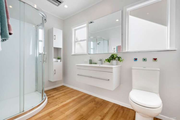 9 Peter Terrace Castor Bay_6