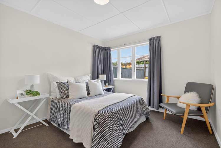 1 Hine Road Wainuiomata_7