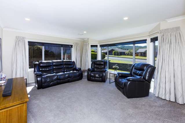 118 Kirton Drive Riverstone Terraces_3