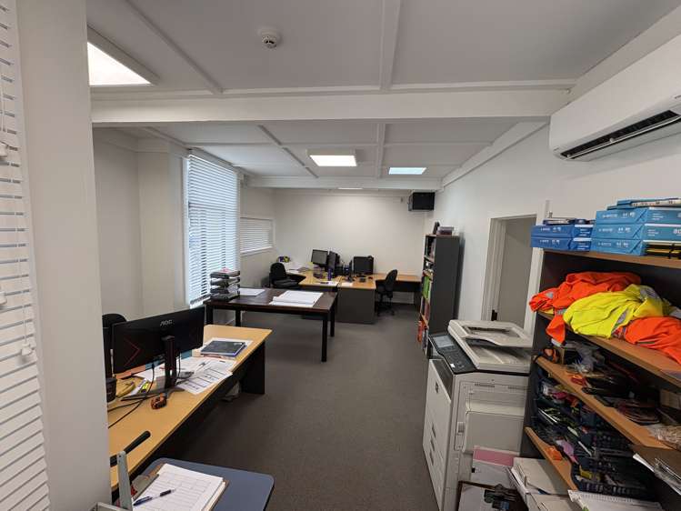 200 Warren Street North Hastings_6