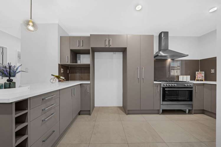 28 Arranmore Drive Flat Bush_2