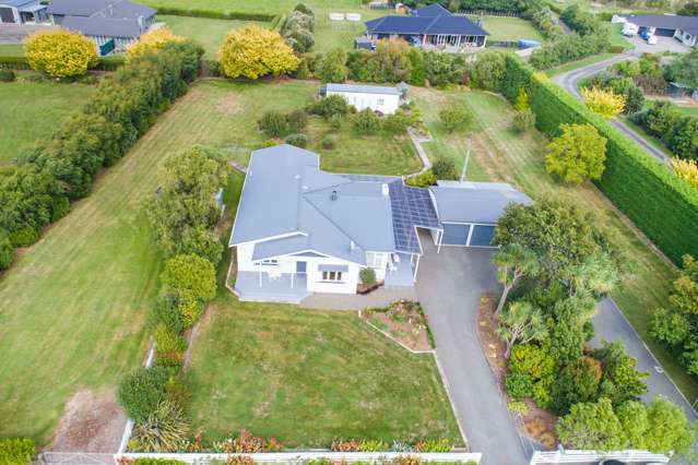 73 Reid Line West Feilding_2