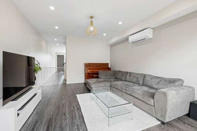 18 Routhmore Street Flat Bush_3