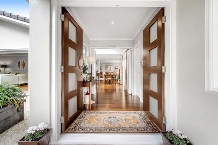 11 Holly Way Sunnyhills_3