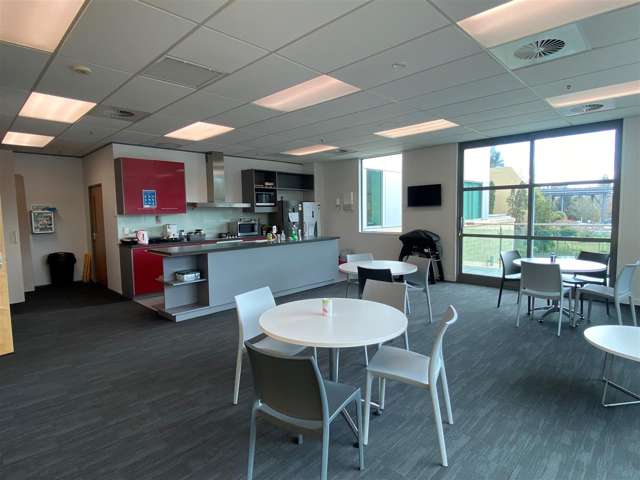 L2 130 Grantham Street Hamilton Central_2