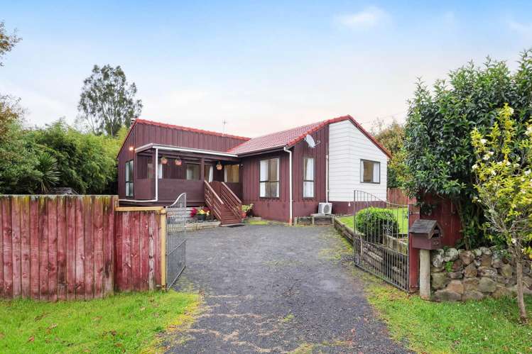 82 Glen Road_0