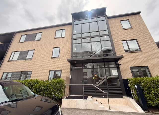 G04/38B Fraser Street Northcote_1