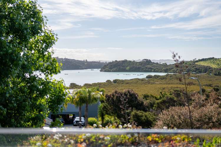 7 Toi Track Russell_37