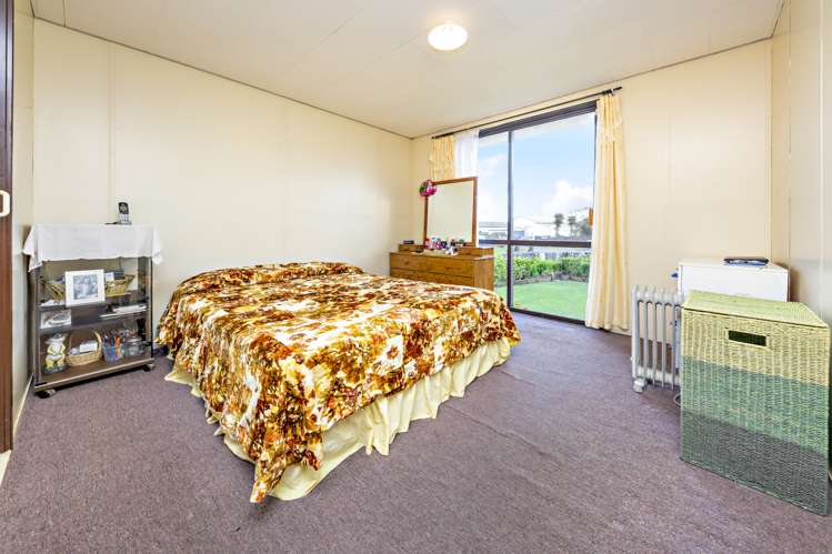 27 Barneys Farm Road Clendon Park_9