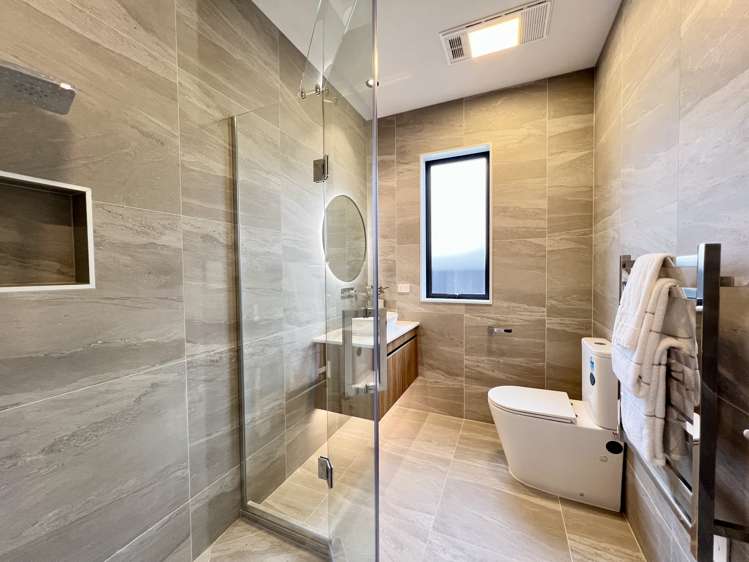 61 Tipu Crescent Milldale_19