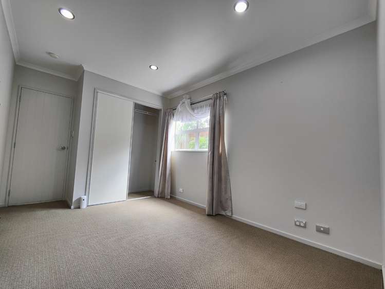 2 Soljans Place Flat Bush_9