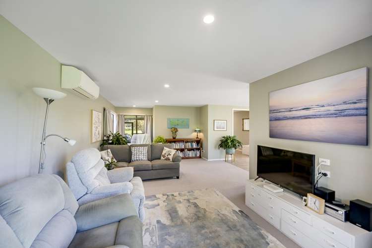 329 Westminster Avenue Tamatea_11