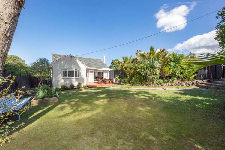 31 Akehurst Avenue New Lynn_3