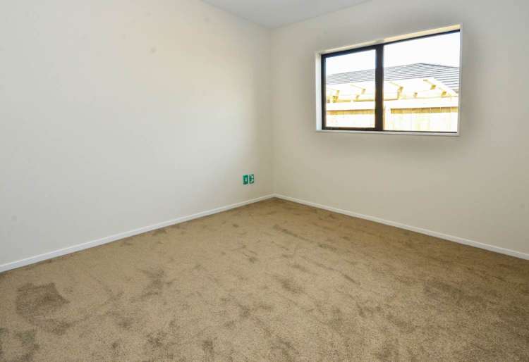 3 Kaki Lane Takanini_5