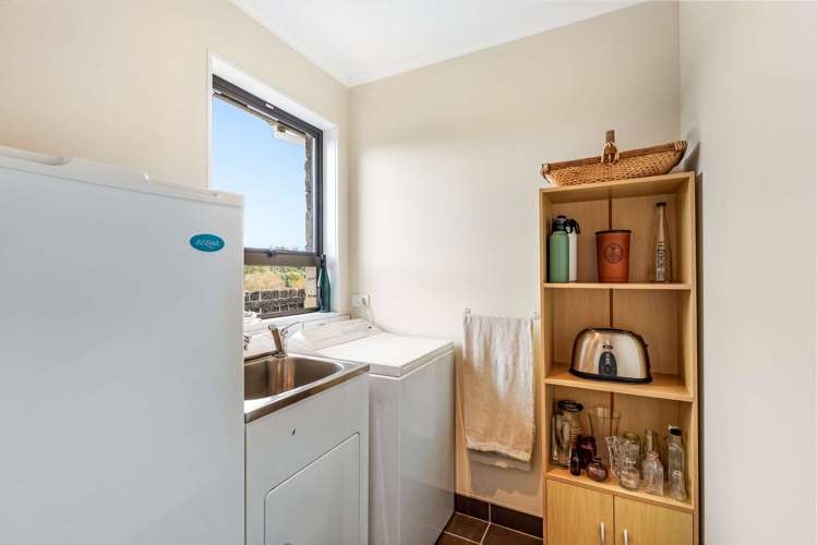 351 Tukapa Street Hurdon_15