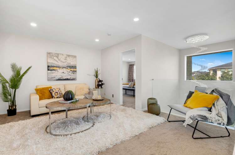 16 Rosewell Crescent Flat Bush_15