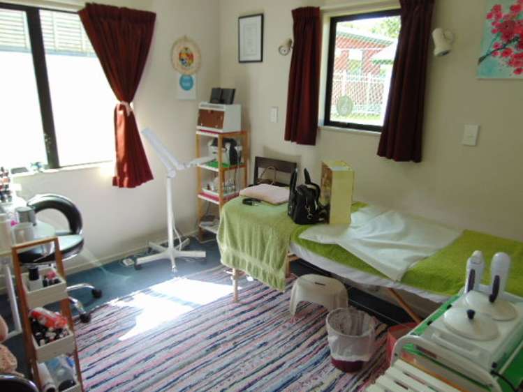 84a Symonds Street Royal Oak_11