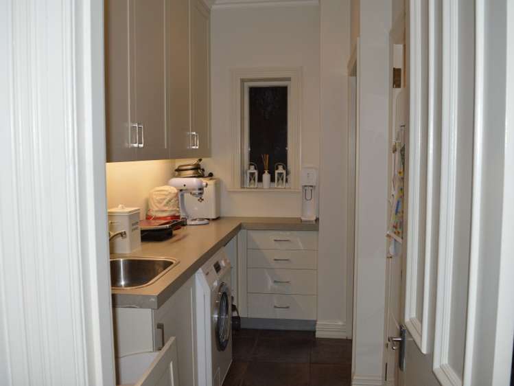 16 Tulloch Street Saint Johns Hill_25