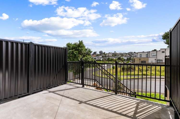 5/4 Ngaroma House Drive Hobsonville_11