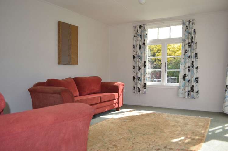 24 Garrison Street Carterton_8