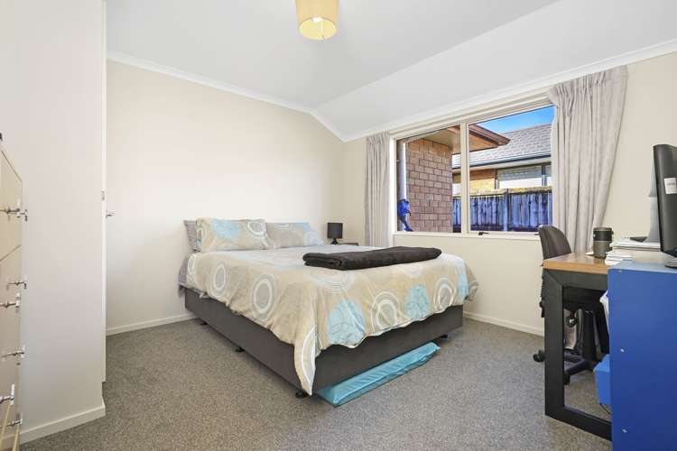 183 Old Farm Road Hamilton East_7