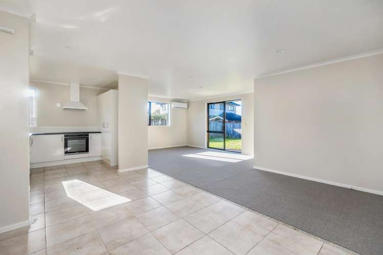 36 Misty Valley Drive Henderson_2