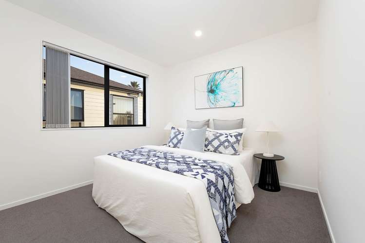 101C Beach Road Te Atatu Peninsula_30