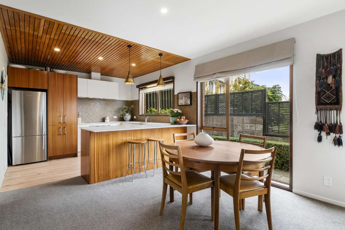 2/63A Norwood Road_4