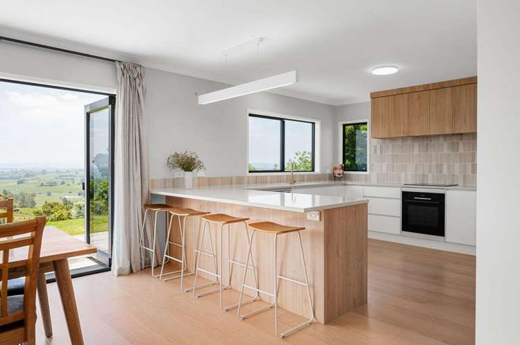 1309 Hetherington Road Ruawaro_4