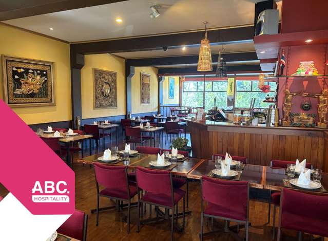 Thai Restaurant or Cafe Opportunity - Cheap Rent