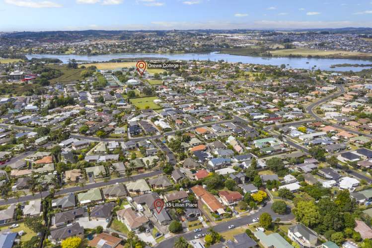 15a Lillian Place Orewa_18