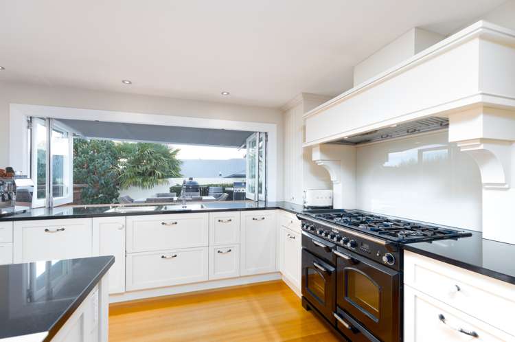 378 Suffolk Road Stoke_2