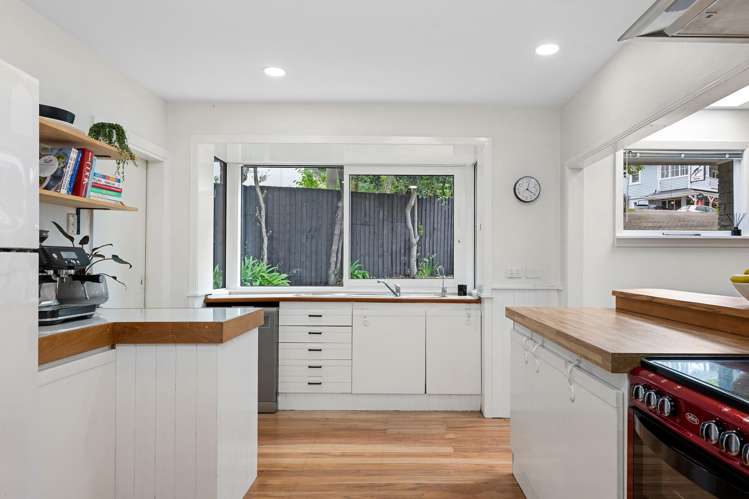 81 Main Road Governors Bay_12