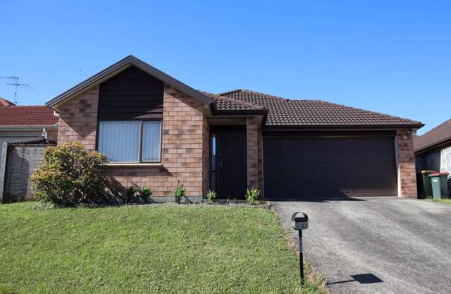 Brick & Tile 4 Bedroom, 2 Bathroom, Double Garage