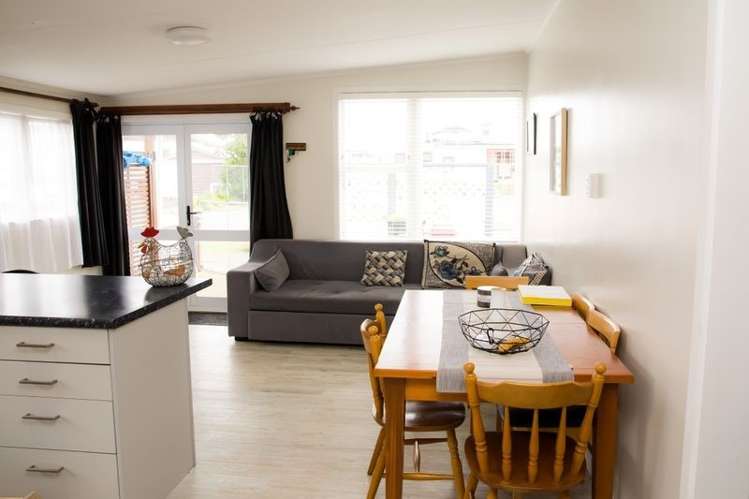 5 Russell Street 1206_4