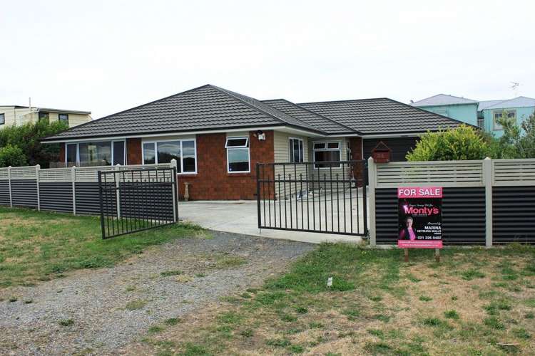 34 Harbour Street Foxton_8