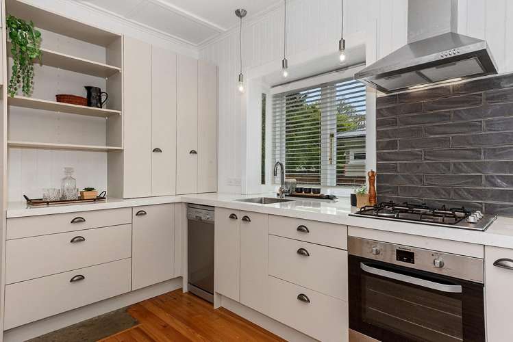 55 Brookfield Street 1074_6