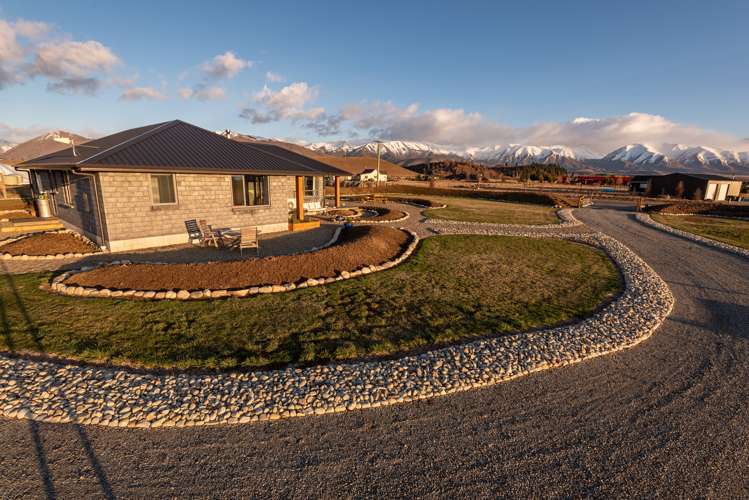 101 Old Glen Lyon Road Twizel_28