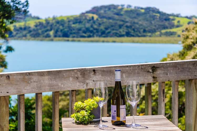 64 Ridge Road Mahurangi East_11