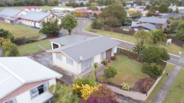 37 Havelock Avenue Westbrook_1