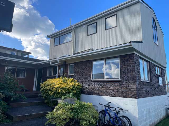 1 Pounamu Place Cockle Bay_1