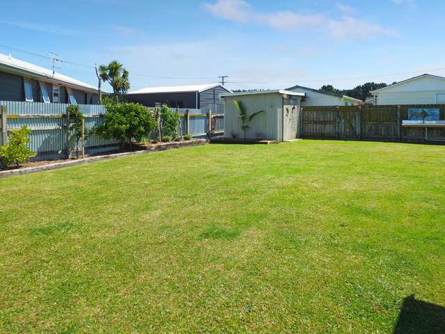 16A Edinburgh Terrace Foxton Beach_3