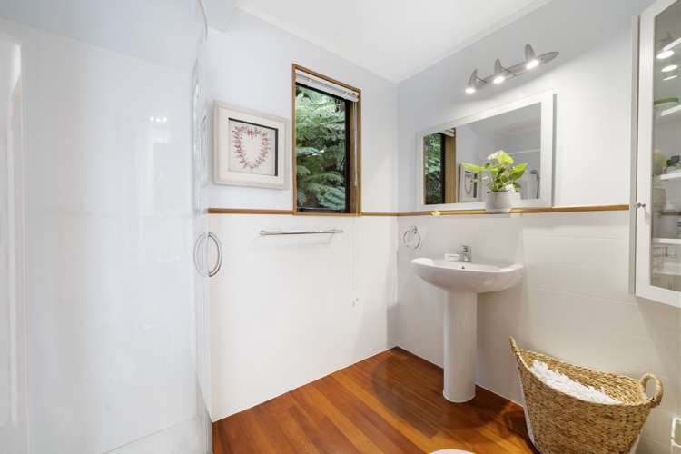 126a Cheviot Road Lowry Bay_15